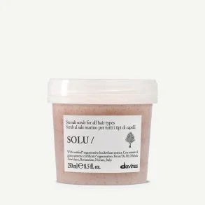 SOLU Sea Salt Scrub Cleanser 250ml